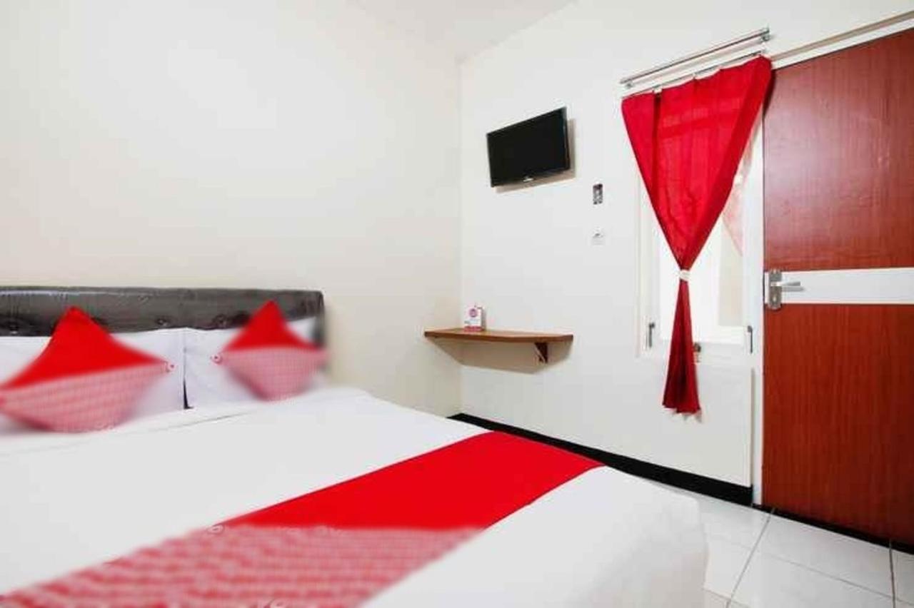 Syariah Cozy Residence Malang Bagian luar foto