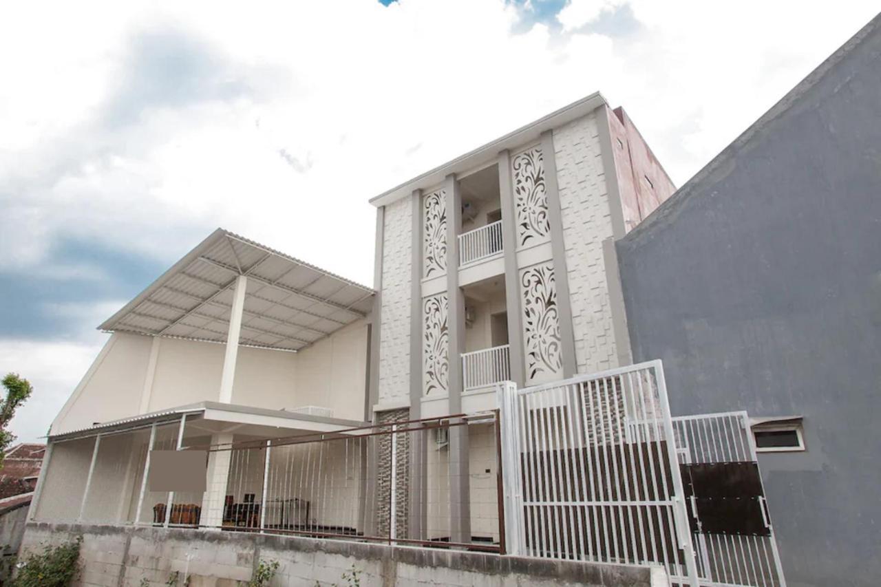 Syariah Cozy Residence Malang Bagian luar foto